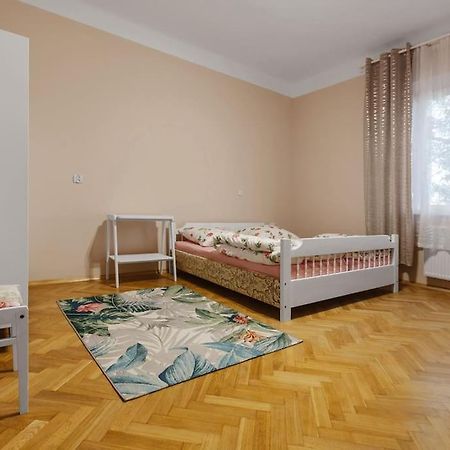 Apartament Astronomiczne Miejsce Перемишль Екстер'єр фото